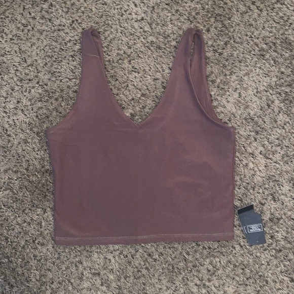 Abercrombie & Fitch Tops - Abercrombie & Fitch Contour V Neck Crop